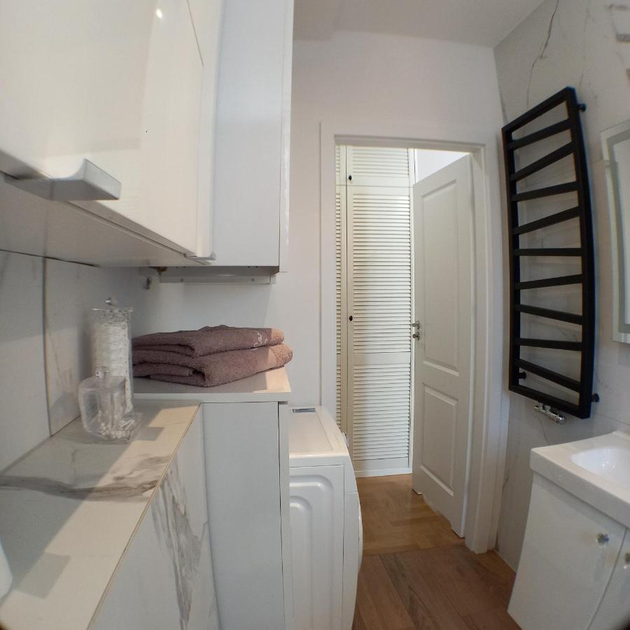Apartament Prowansalski Z Miejscem Parkingowym Gdańsk Exterior foto